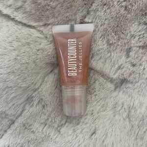 Beautycounter Jellie in Caramel - BRAND NEW